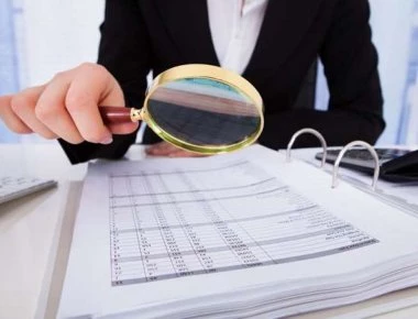 Θεσσαλονίκη: Της... φοροδιαφυγής σε καταστήματα, πάρκινγκ και γραφεία κηδειών